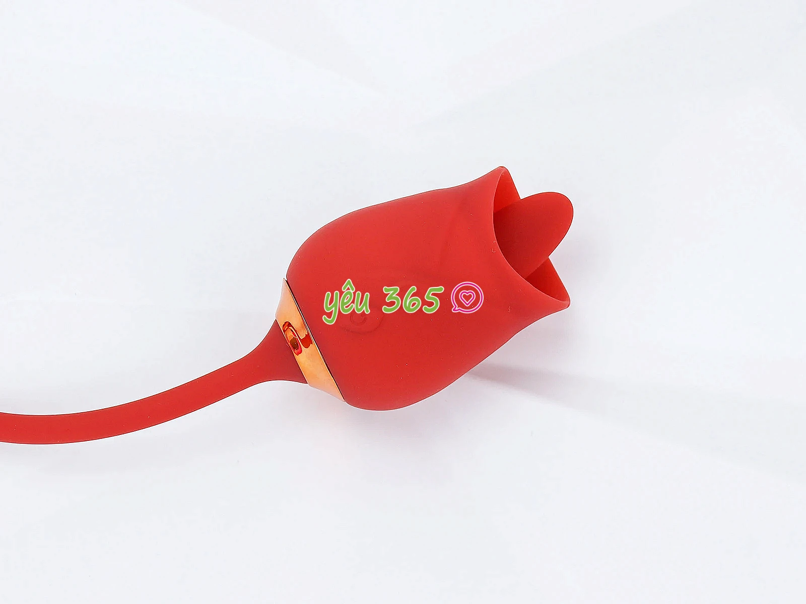 Trứng rung tình yêu hoa hồng hai đầu lưỡi liếm và trứng rung thụt
