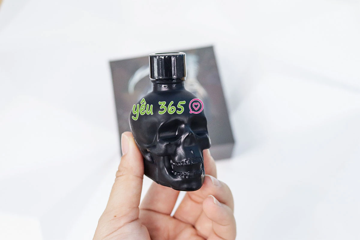 Chai ngửi Popper Skull đen tăng cảm giác khoái cảm