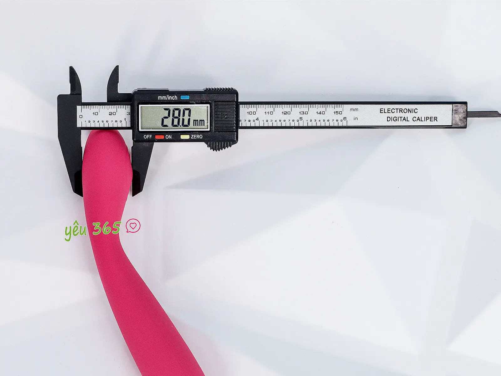 Máy mát xa điểm G ngón tay cao cấp Svakom Iris 5 chế đô rung pin sạc tiêu chuẩn USA