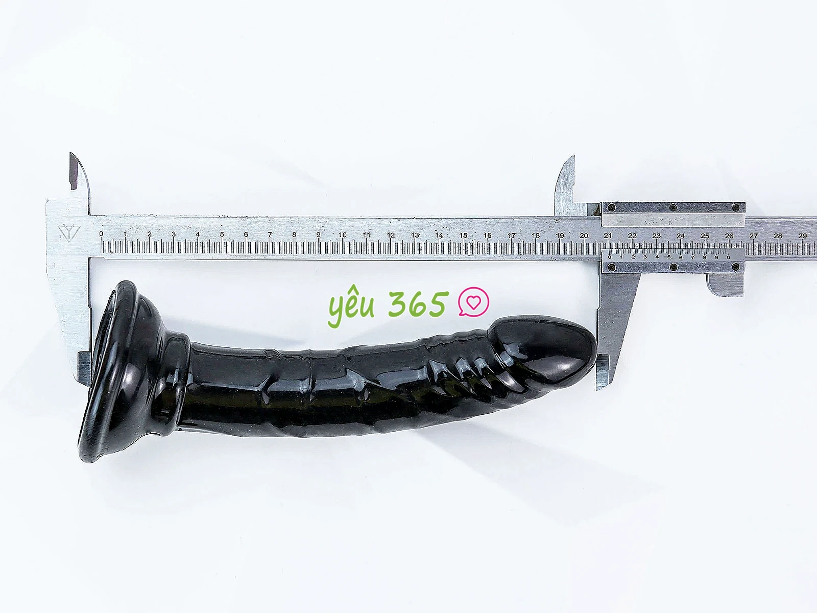 Dương vật giả có đế uốn cong silicon màu đen