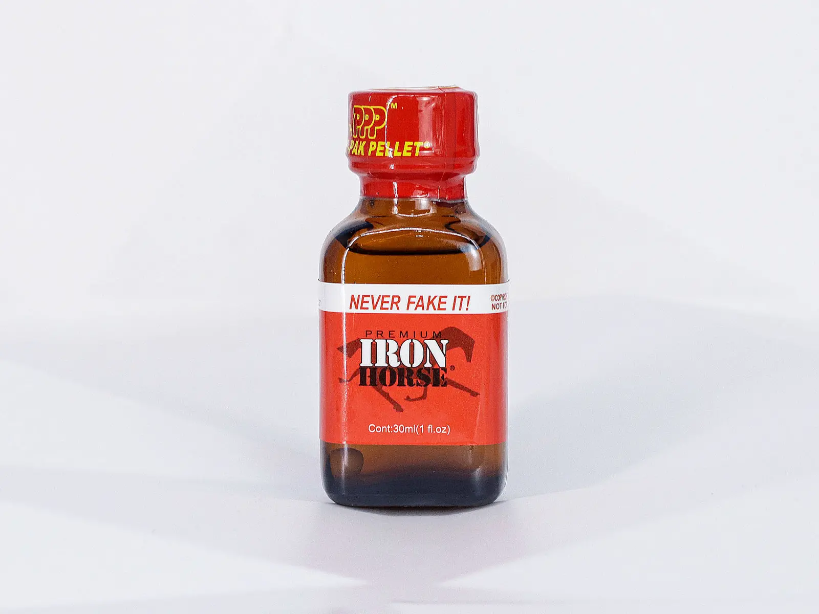 Chai h&iacute;t Iron Horse 30ml k&iacute;ch th&iacute;ch tăng cảm gi&aacute;c hưng phấn