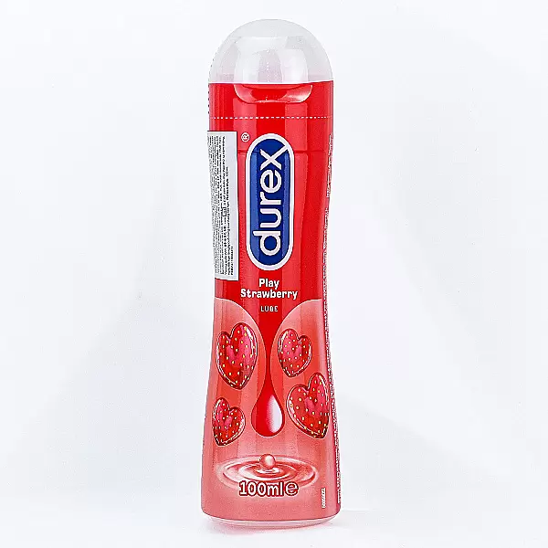 Gel bôi trơn DUREX Play Saucy Strawberry gốc nước mềm mịn giúp tạo cảm giác tự nhiên