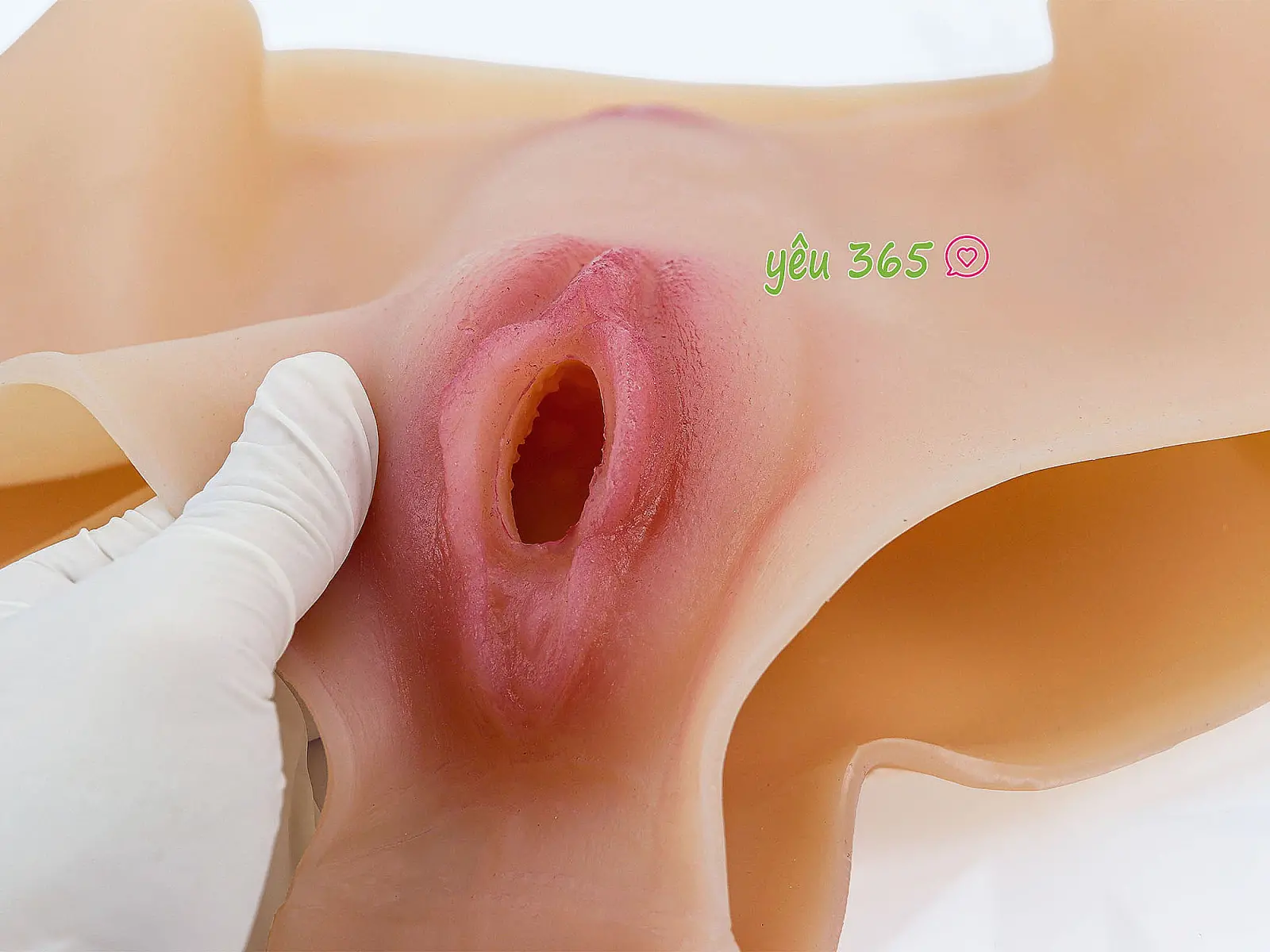 Quần âm đạo giả silicon mềm mịn như thật