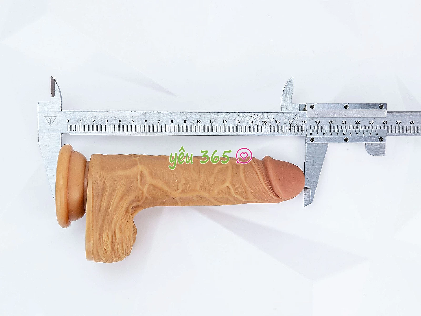 Dương vật giả có đế YEAIN Devil kèm dây đeo pin sạc điều khiển từ xa