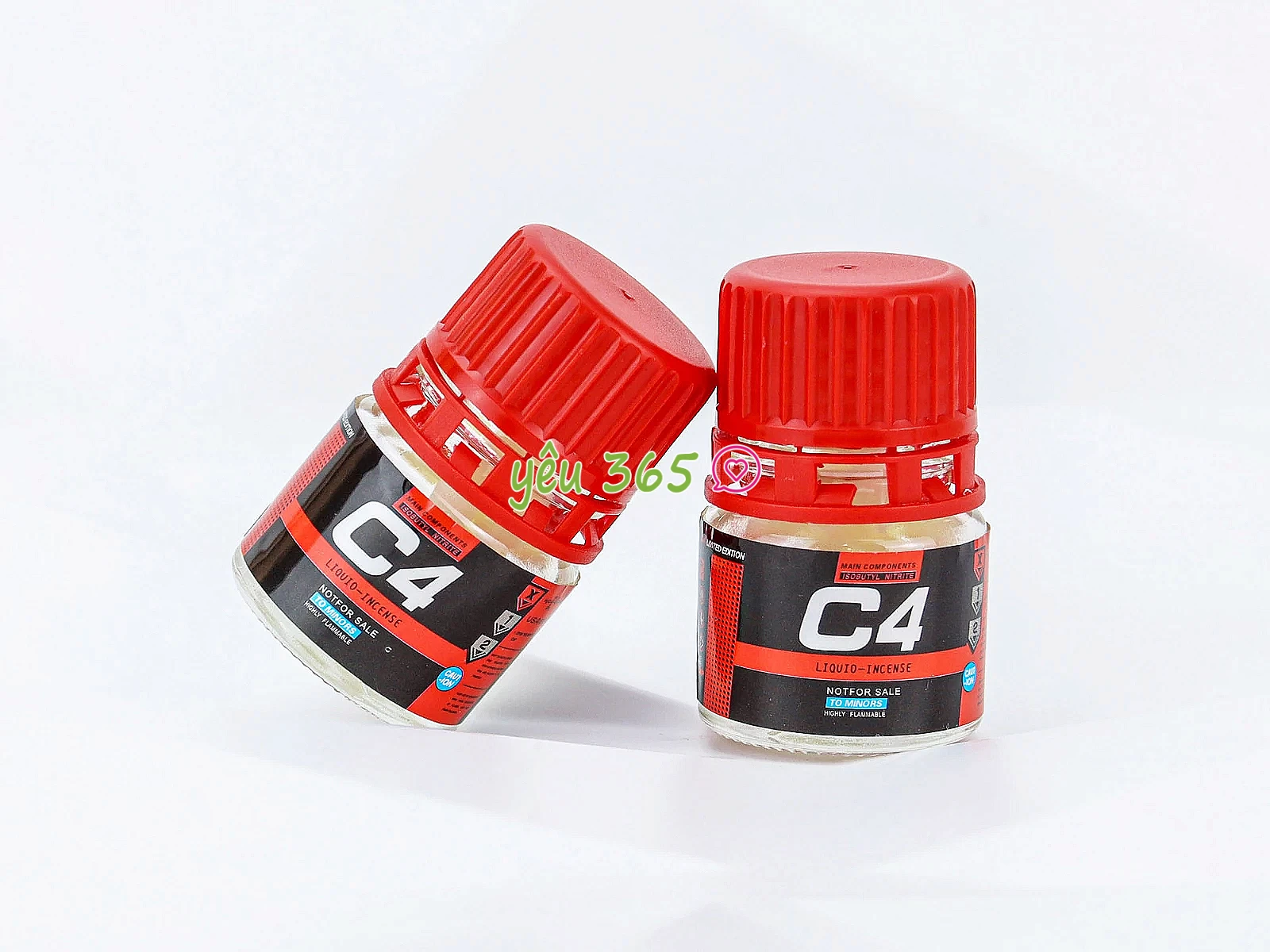Chai hít khô C4 đỏ dạng viên giúp hưng phấn và tăng cường cảm nhận giác quan chỉ sau vài giây