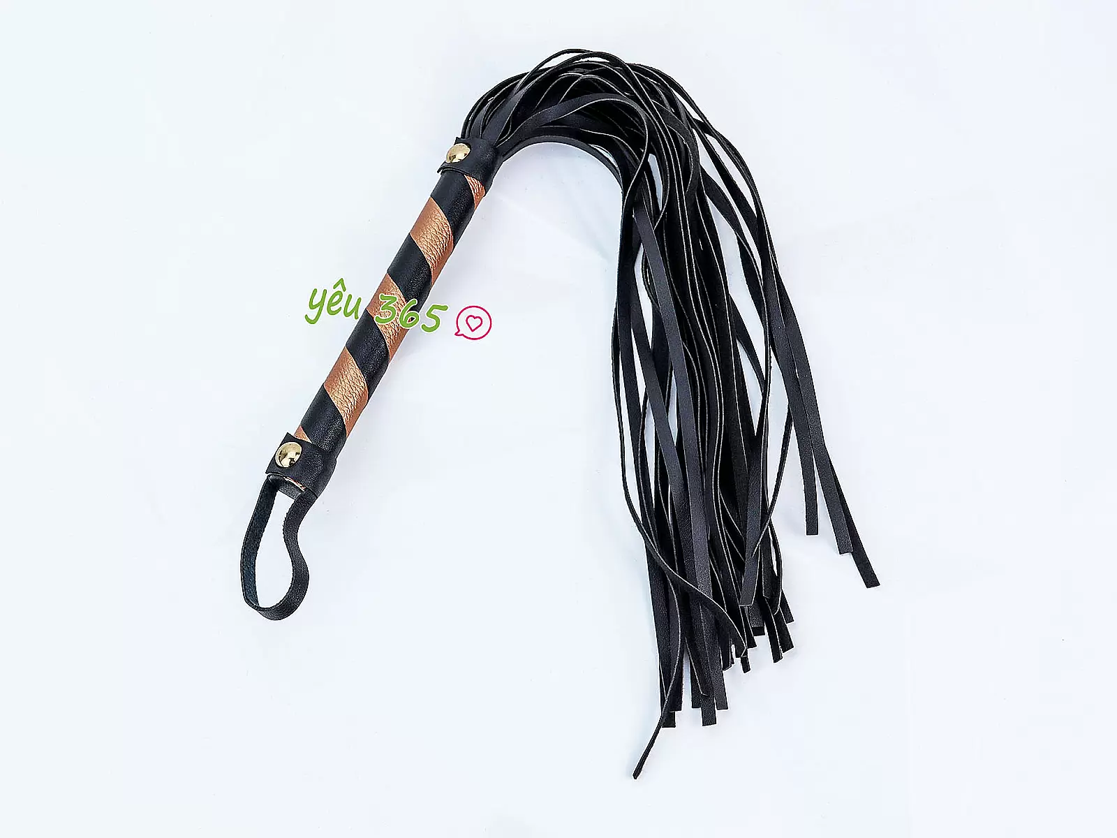 Đồ chơi bạo dâm roi da Luxury Fetish 3 màu