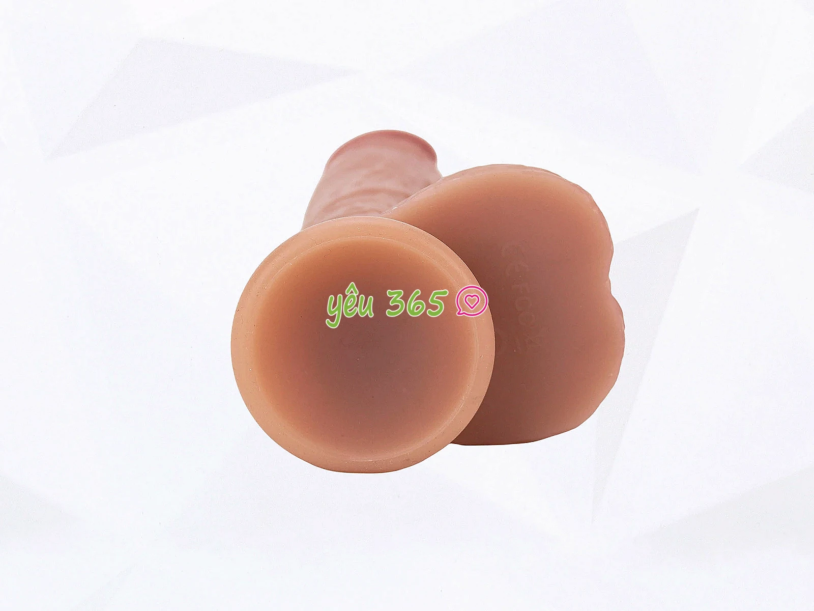 Dương vật giả có đế size to gân guốc siêu mềm tăng cường khoái cảm