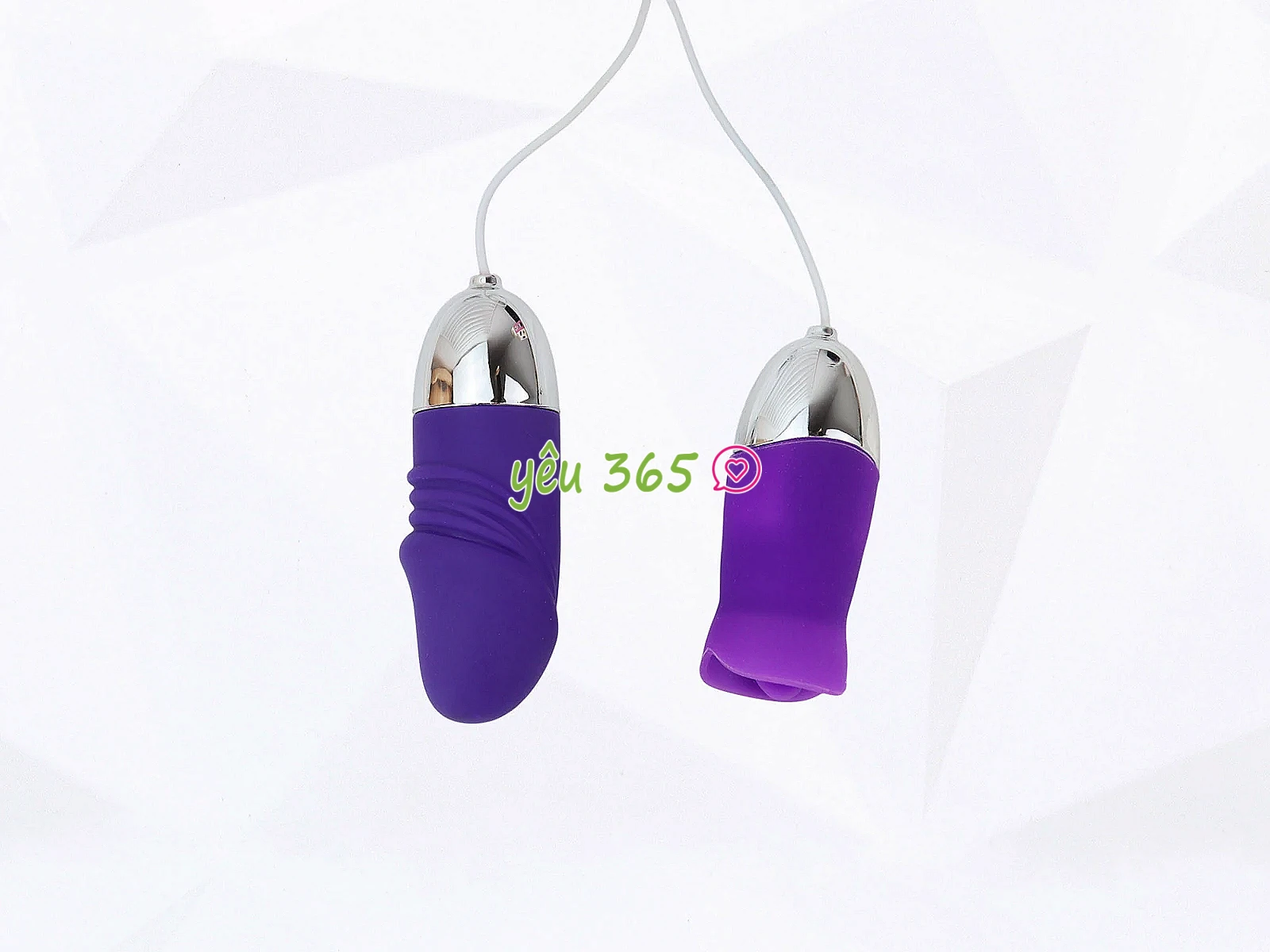 Trứng rung tình yêu 2 đầu lưỡi và cu