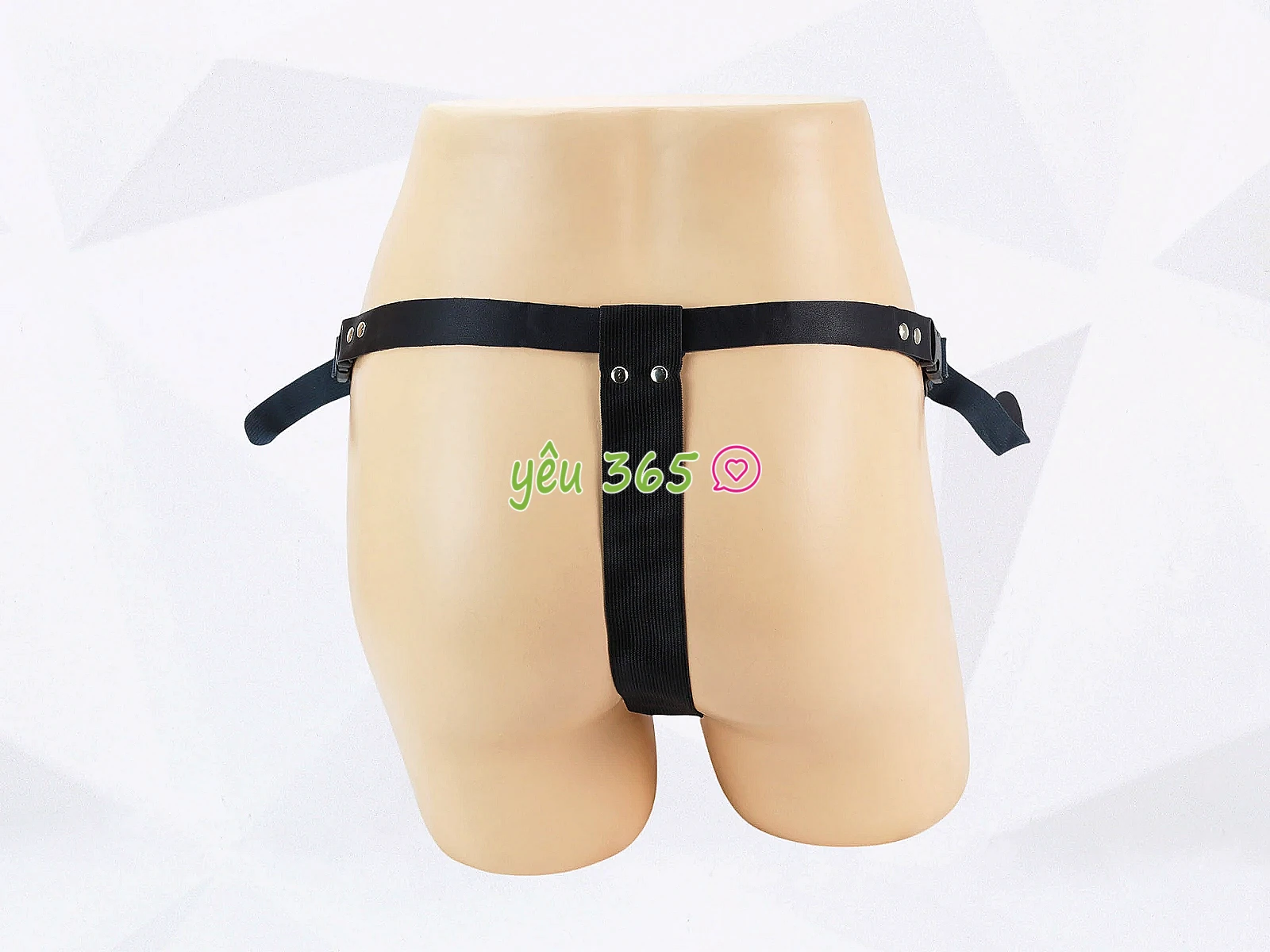 Dương vật giả có dây đeo đặc ruột Ultra Harness không rung