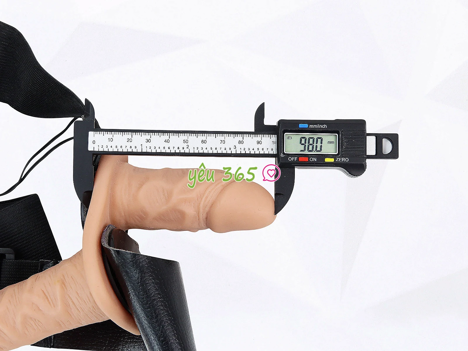 Dương vật giả có dây đeo Ultra Doube Head 2 đầu rung