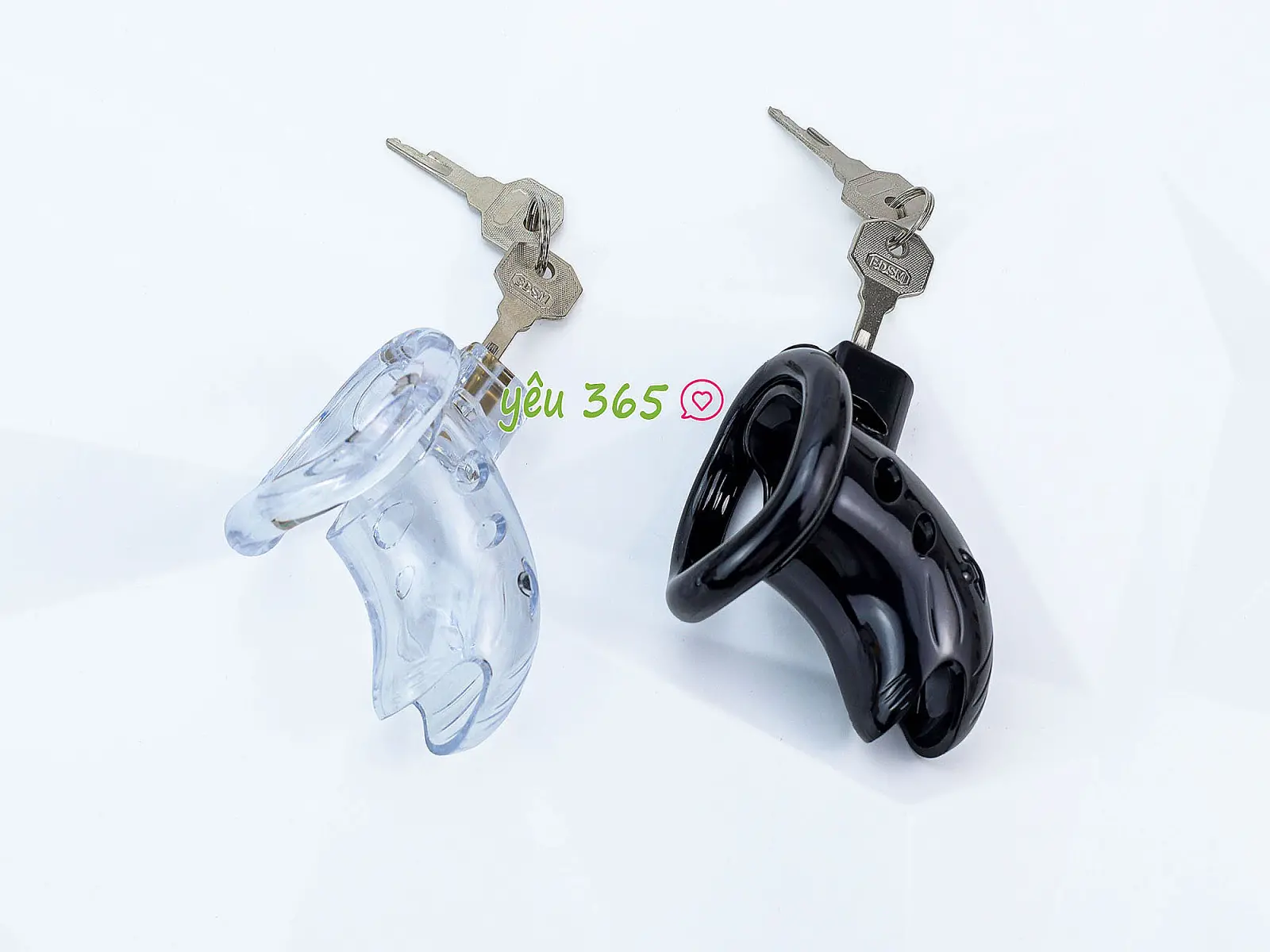 Đồ chơi bạo dâm khoá dương vật nhựa có chìa khoá