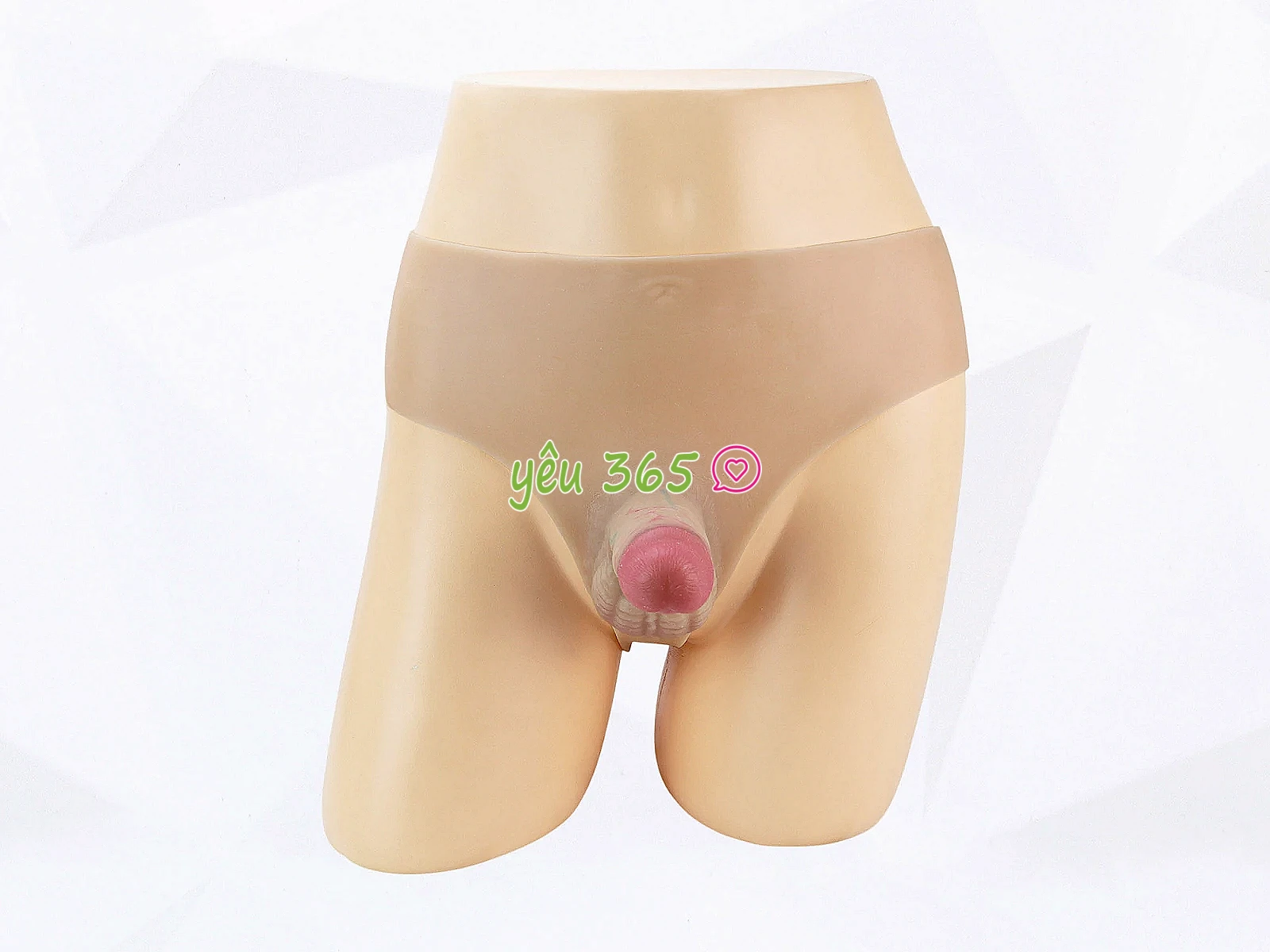 Quần tam giác silicon dương vật giả size to đặc ruột