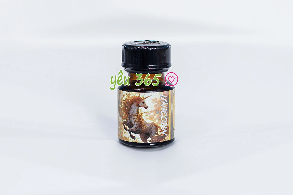 Chai hít Popper Unicorn 10ml tăng cảm giác hưng phấn