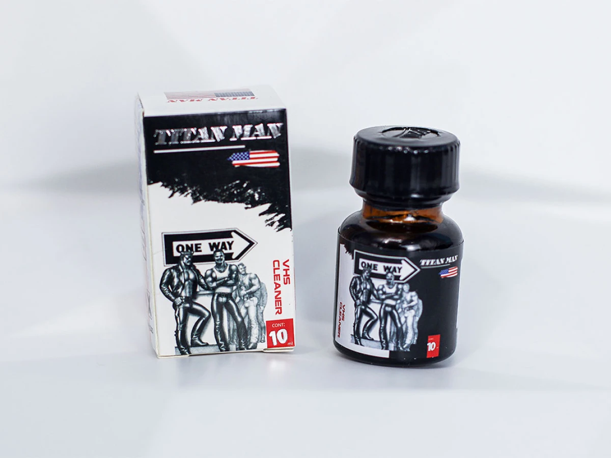 Chai h&iacute;t Titan Man 10ml tăng cảm gi&aacute;c phấn kh&iacute;ch