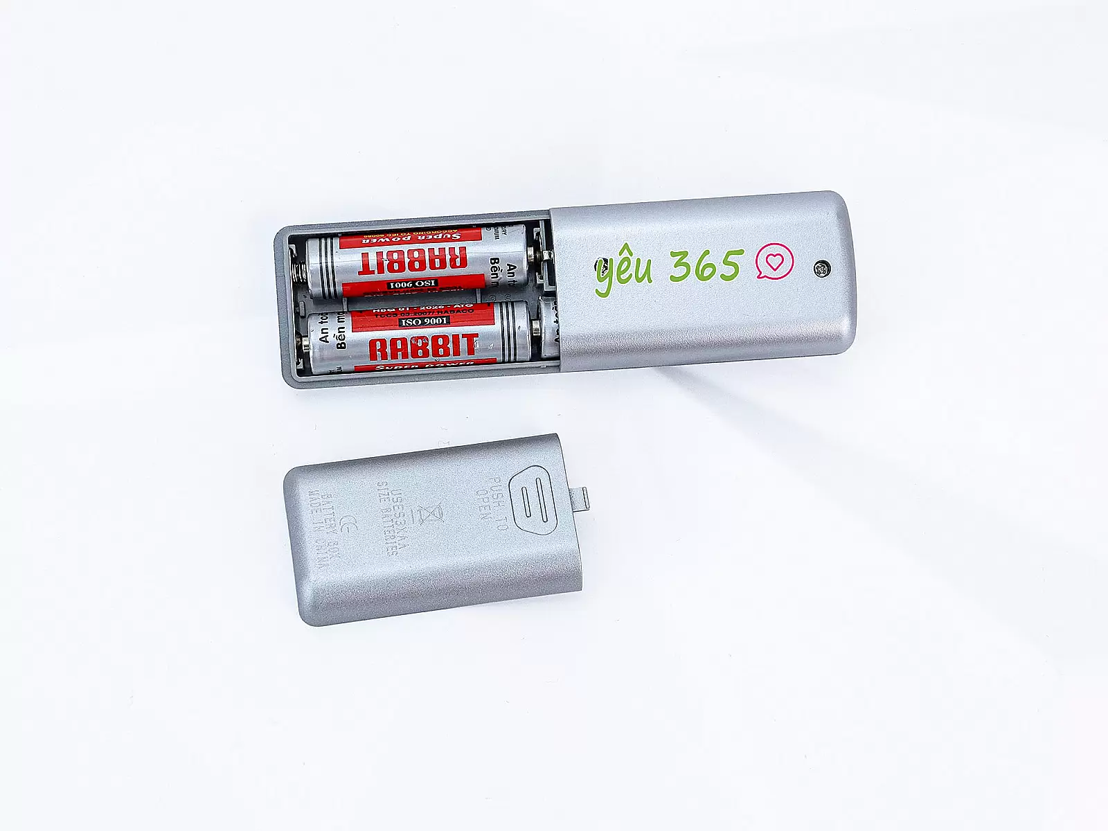 Dương vật giả có đế 9 inch kích thước châu Âu mạnh mẽ, trải nghiệm chân thật