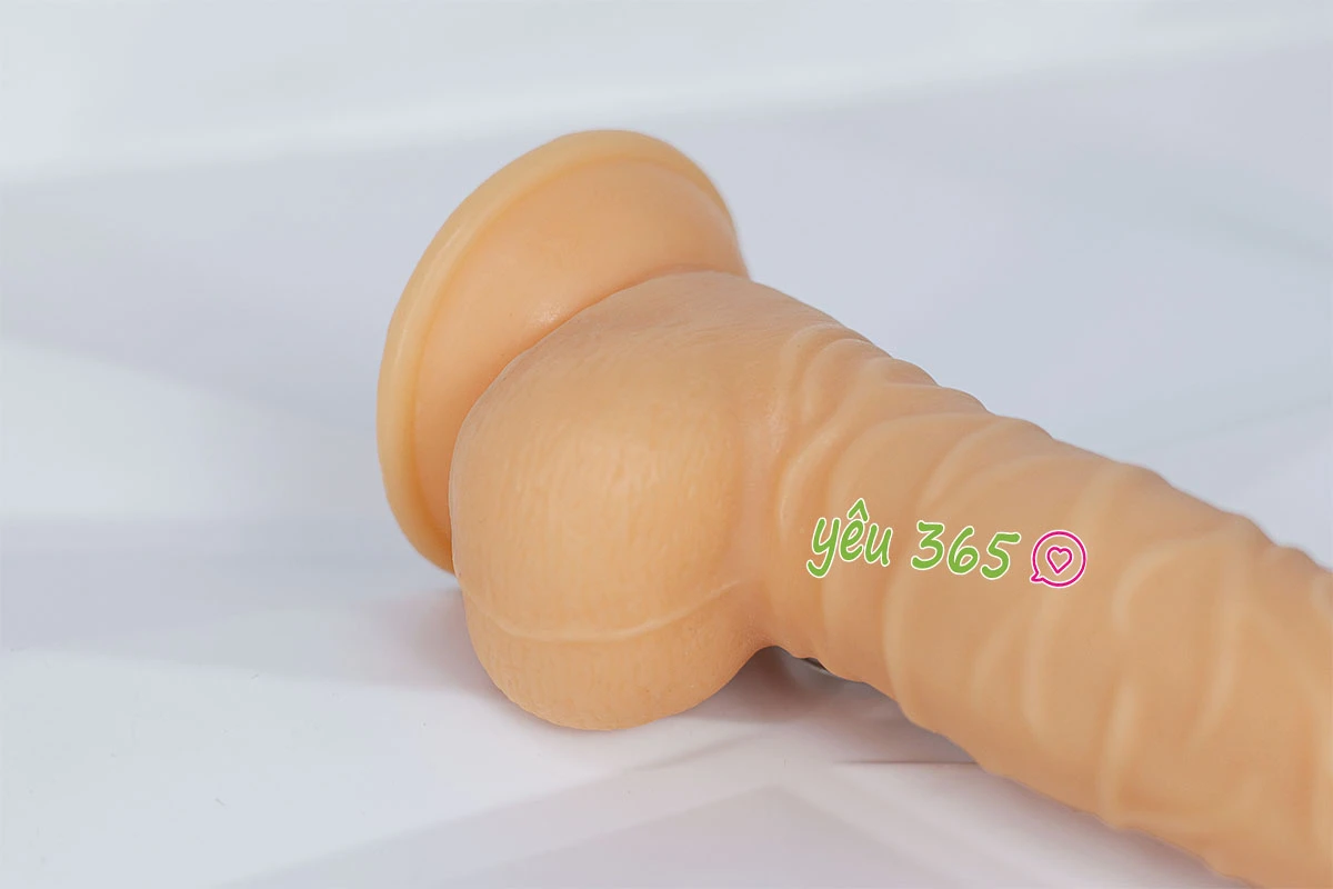 Dương vật giả có đế Lovetoy 7.5inch rung mạnh mẽ