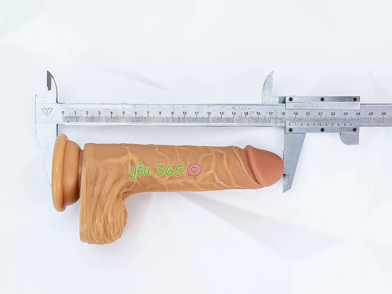 Dương vật giả có đế rung ngoáy ấm nóng pin sạc điều khiển không dây Yeain Devil