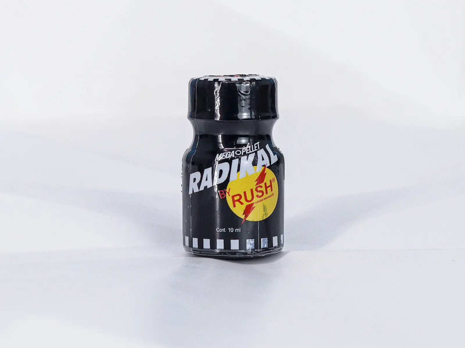 Chai h&iacute;t Radikal Rush 10ml tăng cảm gi&aacute;c hưng phấn