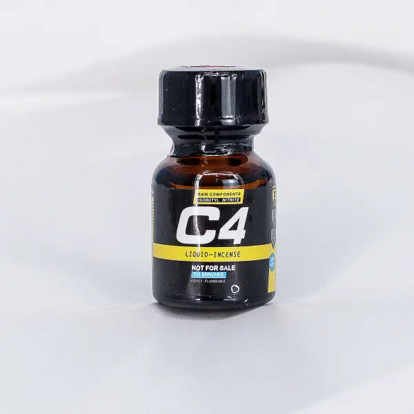 Chai hít C4 Liquid Incense Yellow kích thích tăng cảm giác phấn khích