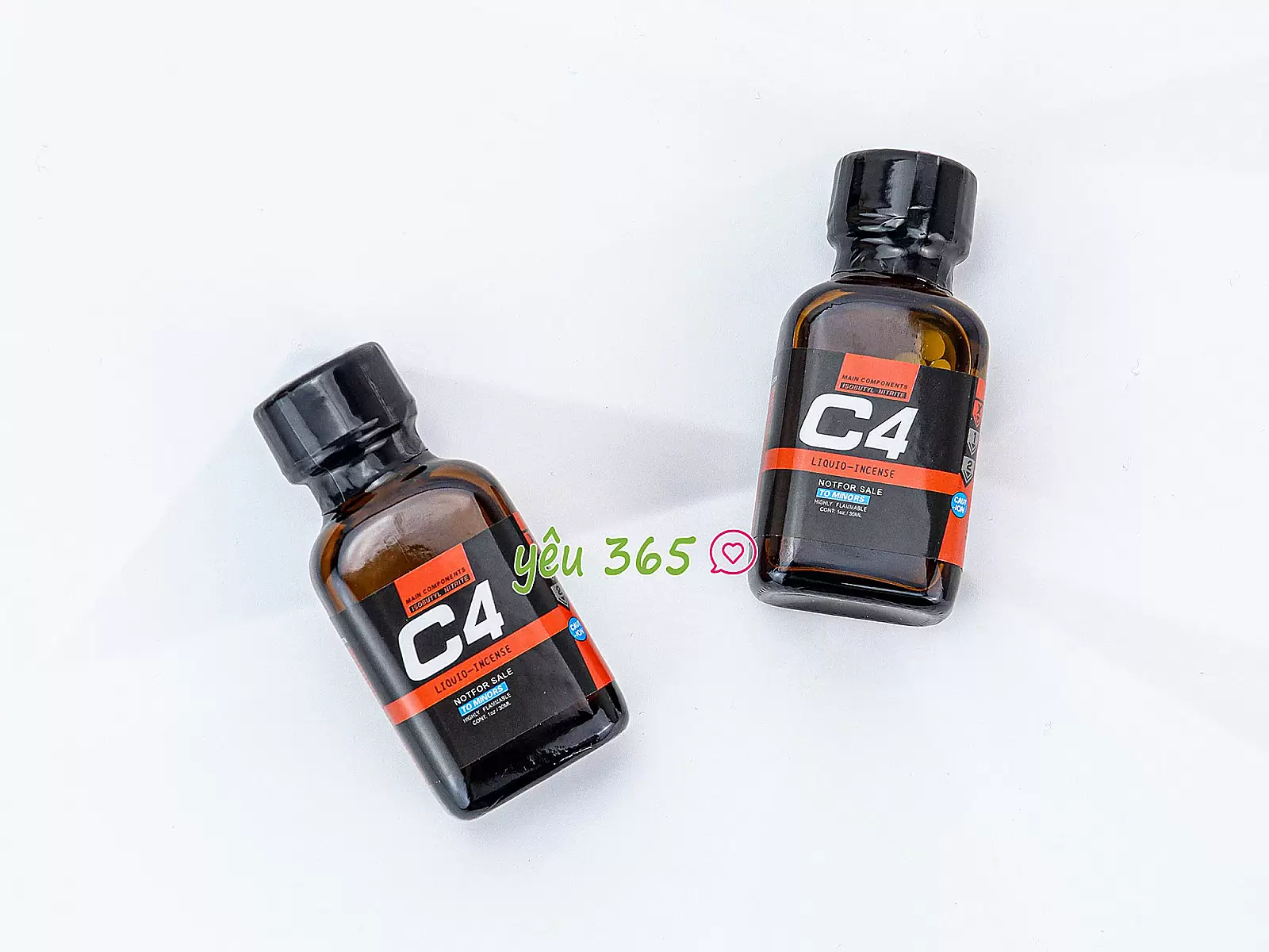 Chai hít C4 Liquid Incense Red 30ml tăng cảm giác khoái cảm