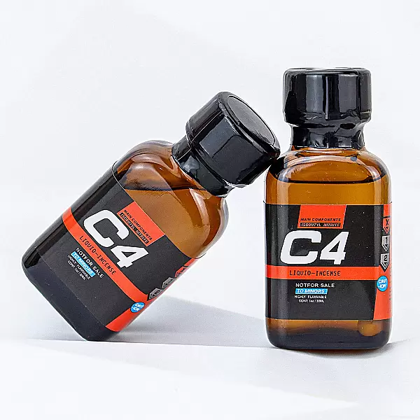 Chai hít C4 Liquid Incense Red 30ml tăng cảm giác khoái cảm
