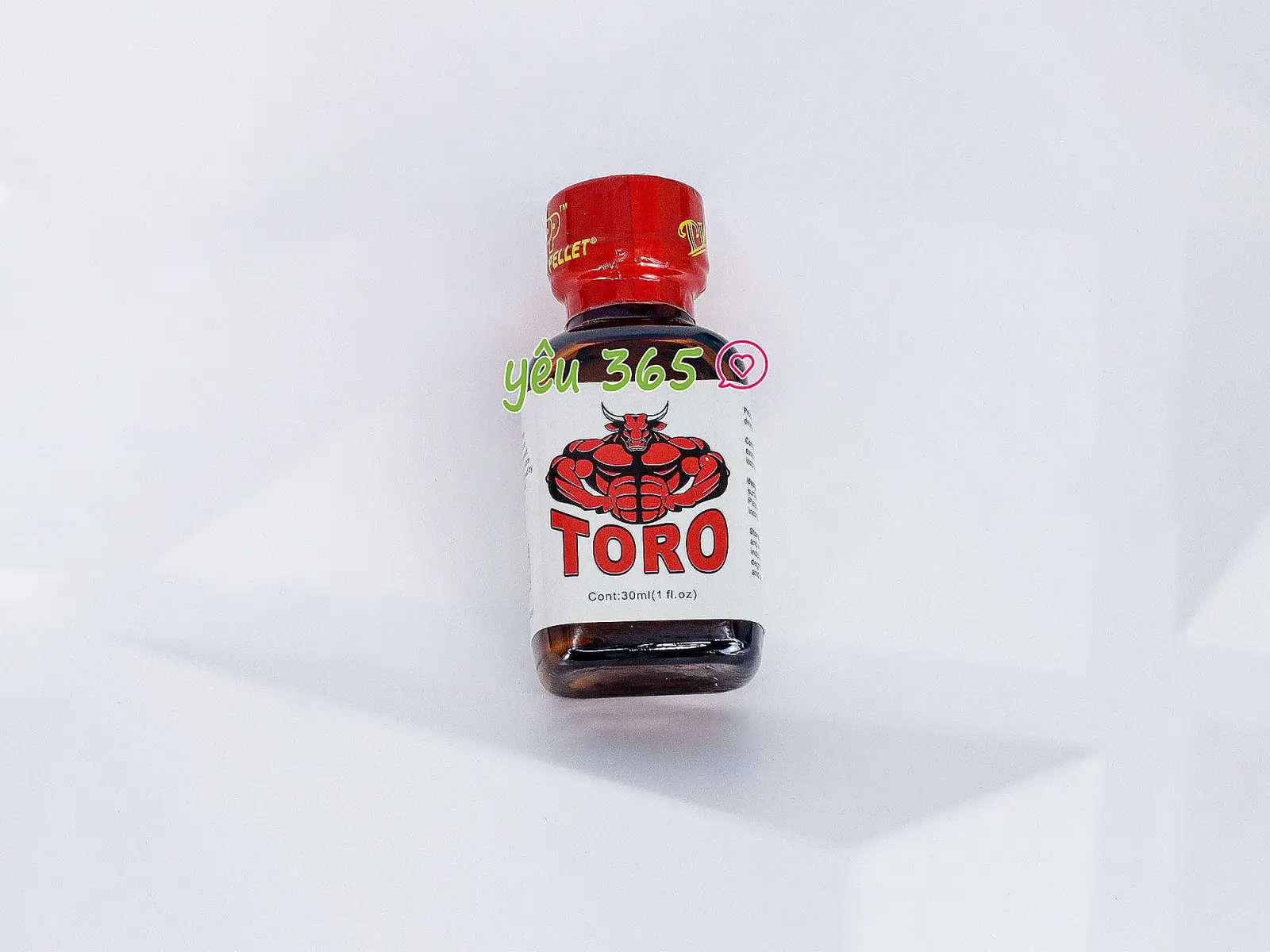 Chai hít Toro 30ml tăng cảm giác phấn khích cho gay