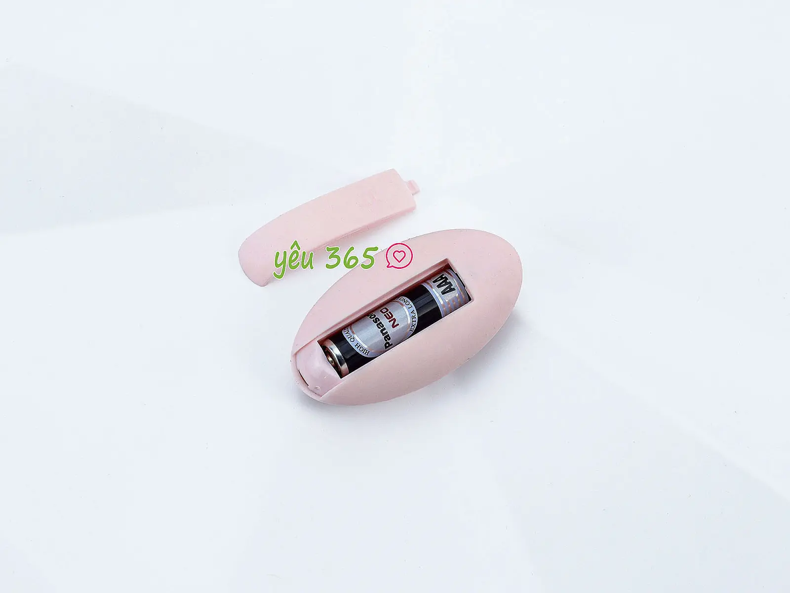 Trứng rung tình yêu Small Fish kèm điều khiển